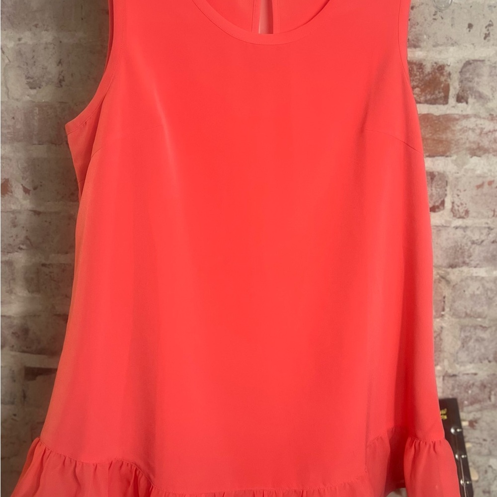 Women's Sleeveless Coral Top